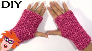 Zelf handschoenen breien op CraZKnitz breiraam [upl. by Atikehs]