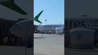 Emirates Airlines Boeing 777200LR A6EWI BSR DXB Dubai Airport [upl. by Eannyl]