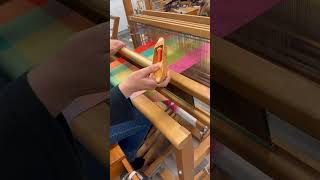 Weaving with Floating Selvedges on a Leclerc Fanny floor loom weaving handweaving looms [upl. by Henrie]