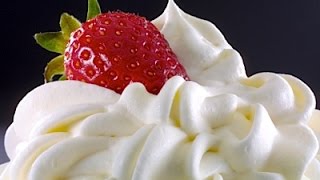 Crema Chantilly Chef Stefano Barbato [upl. by Sehcaep]