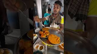 Credit card se milta hain yahan pe bhar pet khana food streetfood rupay shorts new trending [upl. by Emelun140]