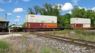 CN 2585 5744 2009 rolling a Westbound intermodal train over a crossing diamond [upl. by Nirrad5]