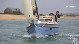 YACHTTest Baycruiser 26 Schneller NeoKlassiker aus Wales [upl. by Yessac43]