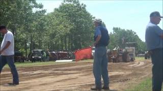 Battle at Battletown Antique Pull Part 1 [upl. by Allehs]