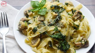 Mushroom amp Spinach Pasta  No Cream Mushroom Spinach Pasta [upl. by Aran]