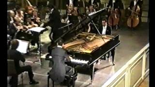 Finale of Poulencs TwoPiano Concerto played by Nettle amp Markham on their Pleyel Double Piano [upl. by Milla]