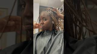 Custom blending 27 30 and 613 braiding hair for knotless braids [upl. by Acnalb]