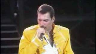 Freddie Mercury vs Crowd [upl. by Elacim]