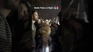 Berliner Polizei nachts 🌃👮‍♂️🚨 berlin deutschland [upl. by Curtice519]