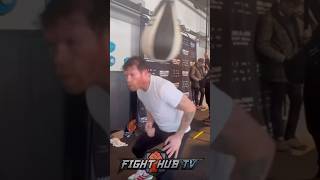 Canelo MASTERFUL head movement ready for Munguia [upl. by Voletta876]