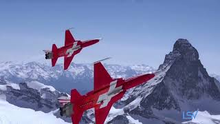 SAF Patrouille Suisse amp SWISS Air Lines International am FIS Lauberhornrennen in Wengen Switzerland [upl. by Kristofor]