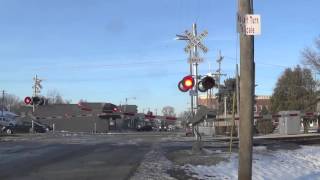 Main St Grade Crossing Leland IL 112415 [upl. by Rednal]