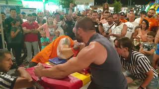 Sasho Andreev vs Krasimir Kostadinov Armwrestling Mamaia 2019 [upl. by Keg579]