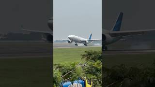 Pesawat Garuda Indonesia A330 Landing [upl. by Emirak689]