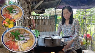 Ksubfood Cuisine  I Make Sardine Noodles In A Very Simple Amazing Way [upl. by Knepper]