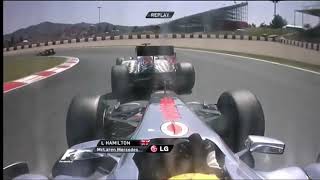 Narain Karthikeyan blocked Lewis Hamilton Spanish GP 2011 [upl. by Sunny145]