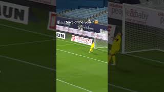 What a save from Rulli 😳🧤🇦🇷 Ligue1McDonalds Ligue1 football footballedit save rulli [upl. by Nairod]