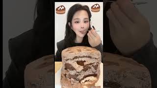 Asmr🍰EatingChocolate Cake🍰 Soft And Waxy Sound 크림丨먹방丨Mukbang丨Satisfying丨Eatings [upl. by Susej50]