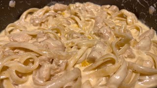 How To Make Easy Creamy Alfredo Sauce [upl. by Sergo]