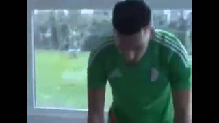 Pub Adidas Quand Bentaleb se transforme en Hulk [upl. by Elyrrad]