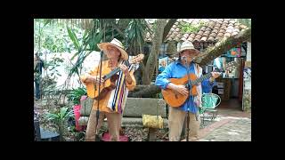 LOS HERMANOS MONROY EN EL PARQUE EL GALLINERAL [upl. by Ahsimik]