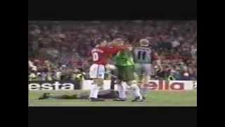 The Final 3 Mins Man United v Bayern Munich 1999 Rare Pitch Side Footage Champions League Final [upl. by Ymorej]