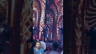 hrithik roshan dance steps  iifa hrithik and vicky kaushal dance💃💃 [upl. by Rondi]