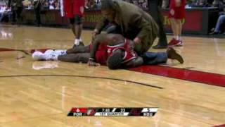 Greg Oden injury vs Houston Rockets [upl. by Enomaj]