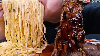 ASMR OUTBACK TOOWOOMBA PASTA amp GARLIC MUSHROOM STEAK 투움바파스타 amp 갈릭 머쉬룸 스테이크 amp 짐붐바 스테이크 먹방 MUKBANG [upl. by Gotthard124]