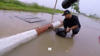 Removed Leaf Trash Unblocking Drain After Heavy Raining [upl. by Abehshtab]