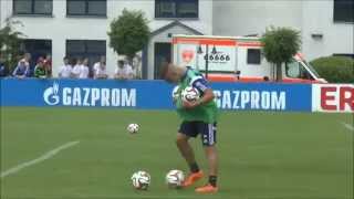 Schalke Training mit Donis Avdijaj 05072014 [upl. by Ettevad250]