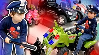 POLICIAL NA LOJA DE BRINQUEDOS TOYS R US Diversão em Família [upl. by Eseenaj]