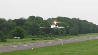 Learjet 31 High Speed Flyby [upl. by Llewellyn]