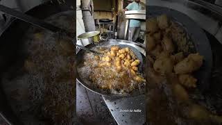 iconic paneer pakoda of ludhianapanna singh pakode vala ludhiana street food [upl. by Offen]