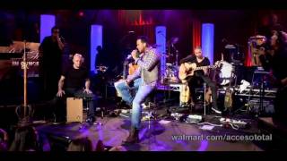 Romeo Santos  Mi Santa Live Acceso Directo HD [upl. by Aliuqat556]