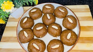 देसी घी की खुरचन से बनाये ढेर सारे लड़ू  Easy homemade sweet🍪 recipe desighee ladoo viralvideo [upl. by Annaeirb703]