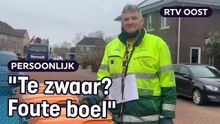 Vuilnisman Mark checkt afvalcontainers van binnen en buiten  RTV Oost [upl. by Eenaj]