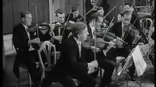 The Kammerorchester Tibor Varga plays Mozart Sinfonia DDur KV 136 Divertimento IIIPresto  1963 [upl. by Kleeman]