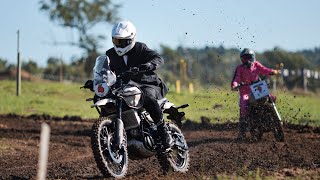 Himalayan 450 Cuts Loose at Dust Hustle 16 [upl. by Gariepy34]