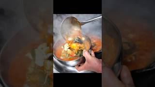 다들 주작이라며 안 믿었는데 집념으로 수십년을 이어온 이 짬뽕 Korean street food [upl. by Eciuqram132]