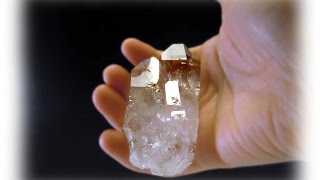 Gros quartz diamant jumeaux et fenêtré elestial de 554 carats  Minéraux Cristal [upl. by Domonic]