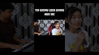 MUNDUR ALON ALON  NONIC  COVER munduralonalon iluxid coverlagu coversong nonic [upl. by Orgel709]