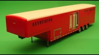 38 Foot TriAxle Trailer 125 Scale Galaxie Limited 99061 Model Kit Build amp Review [upl. by Ordnas]