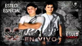 Alfredito Olivas y Regulo Caro  Estilo Especial En Vivo [upl. by Ahsirat]