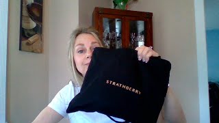 STRATHBERRY NANO TOTE REVIEW  COLLAB WITH FUCHSIA FLOYD  WHAT FITS  IS IT WORTH IT [upl. by Rory841]