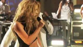 Shakira  Hips Dont Lie  Live Walmart Soundcheck [upl. by Nyrahtak]