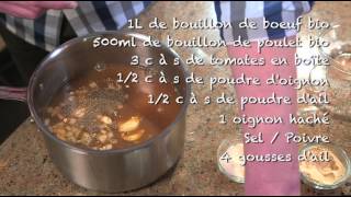 Antoine au quotidien  Capsule 11  Sauce brune maison pour poutine [upl. by Yelahs]