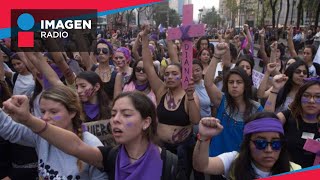 Marcha 8M Mujeres salen del Monumento a la Revolución rumbo al Zócalo capitalino [upl. by Hite804]