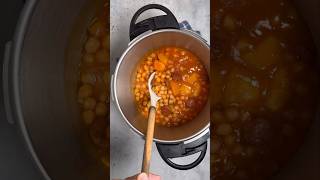 Cómo hacer el mejor Potaje de garbanzos con chorizo y patata [upl. by Earla]