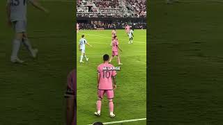 Cet enfant demande à Messi de faire cette célébration quand il manquera son prochain but football [upl. by Aloiv]